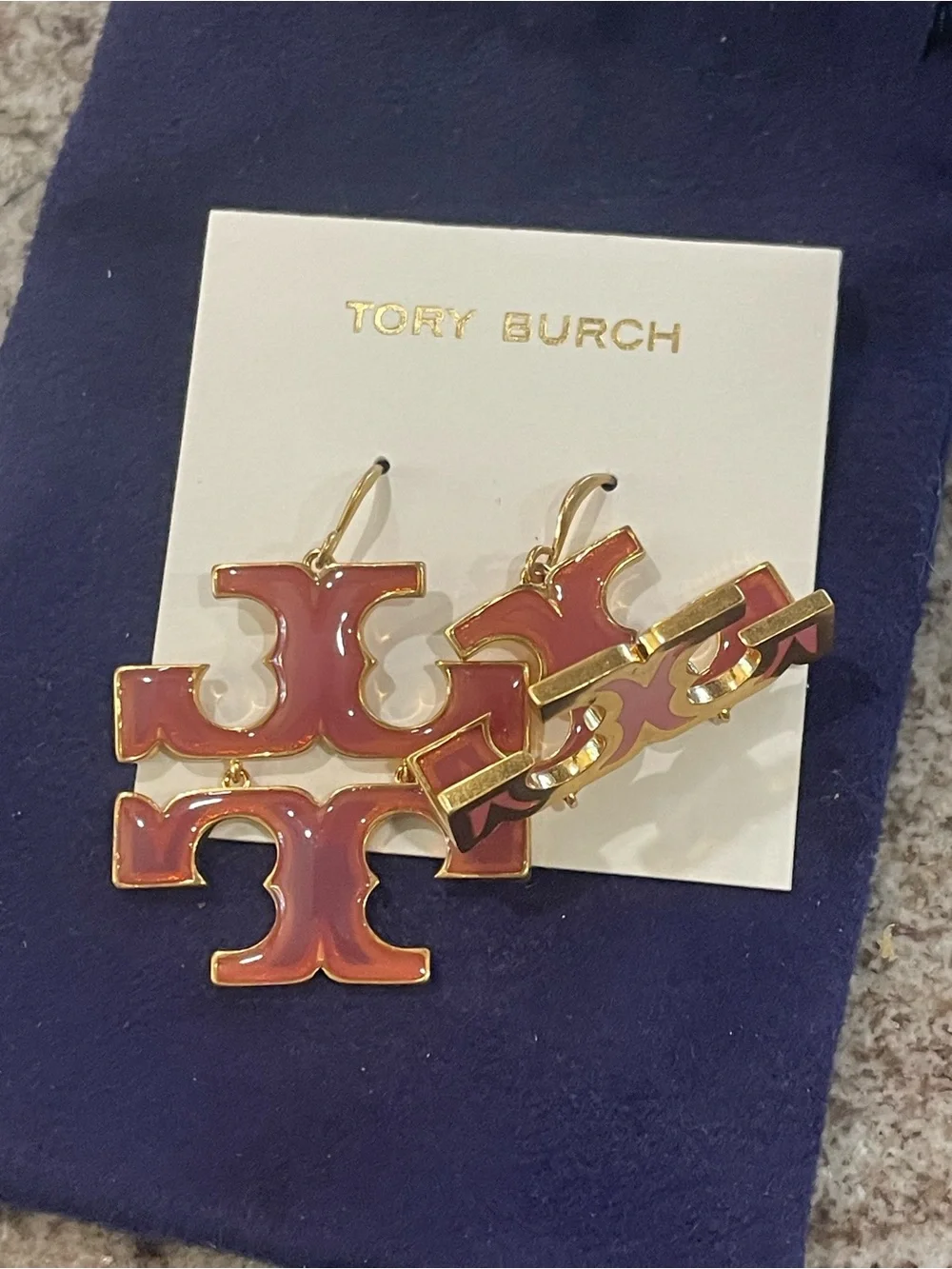 NWT~TORY BURCH~Transparent Logo Drop Earrings, Pink Blush/Rolled Gold